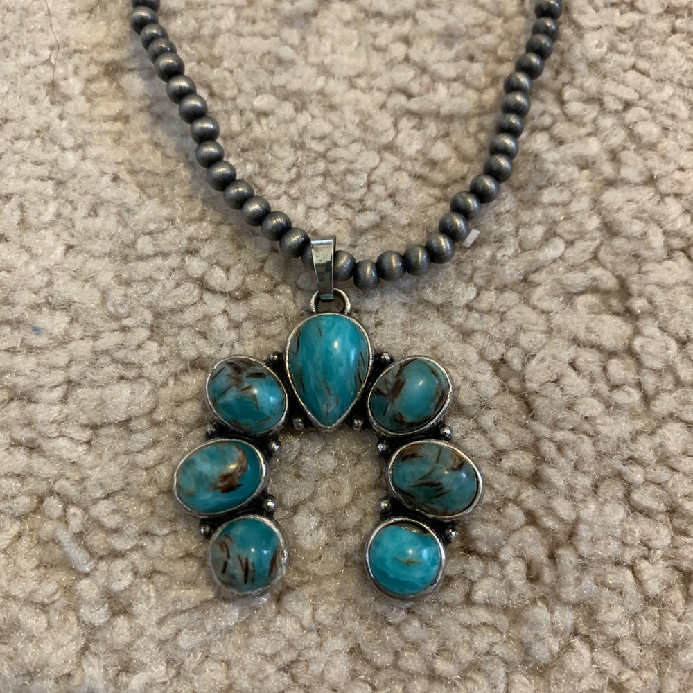 Western squash necklace